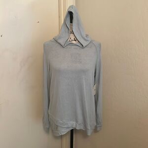 Stitch Fix R+R The Brushed Tulip Hem Hoodie In Light Green Color